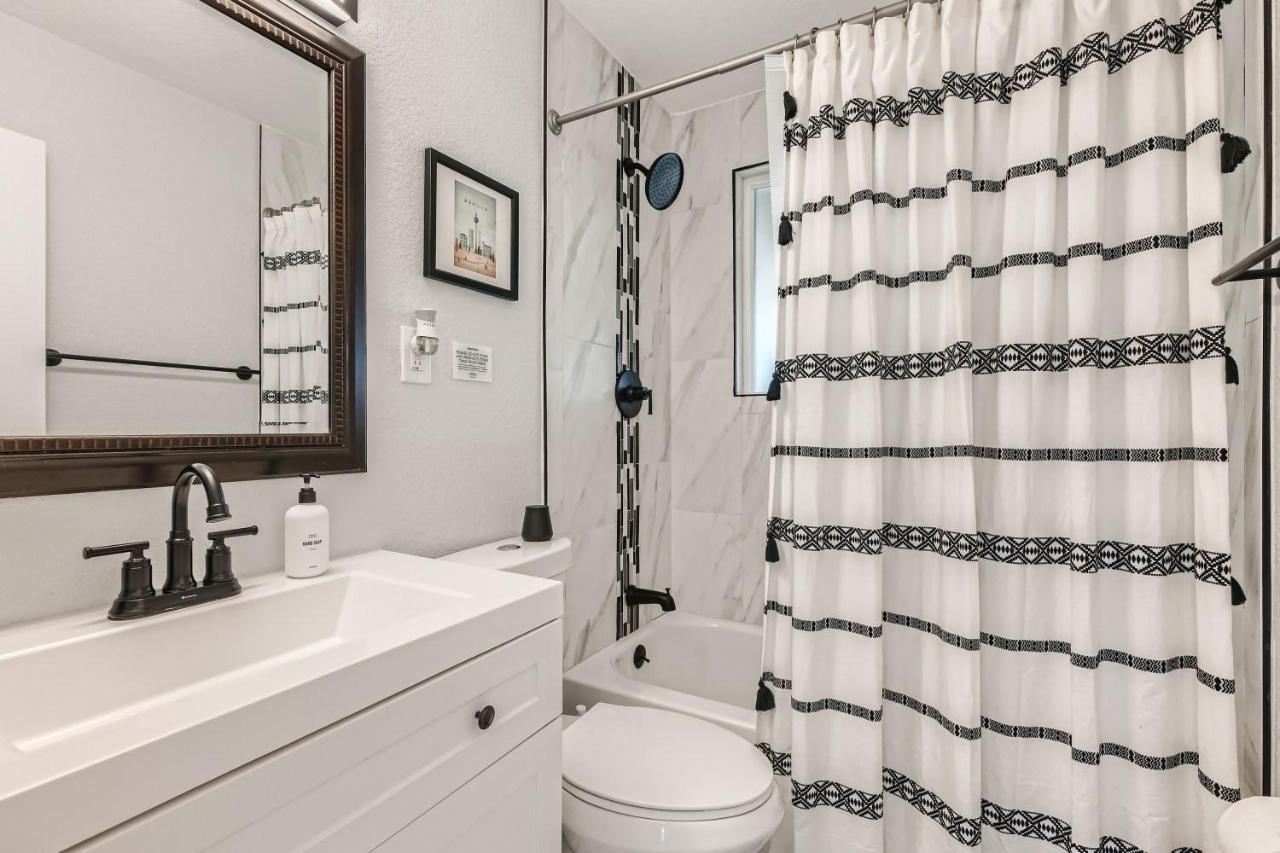 Peaceful Downtown Denver Retreat: 4BR Comfort Arvada Exterior photo