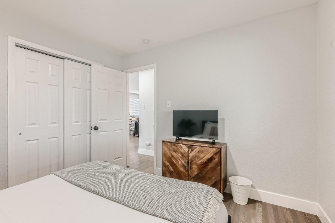 Peaceful Downtown Denver Retreat: 4BR Comfort Arvada Exterior photo