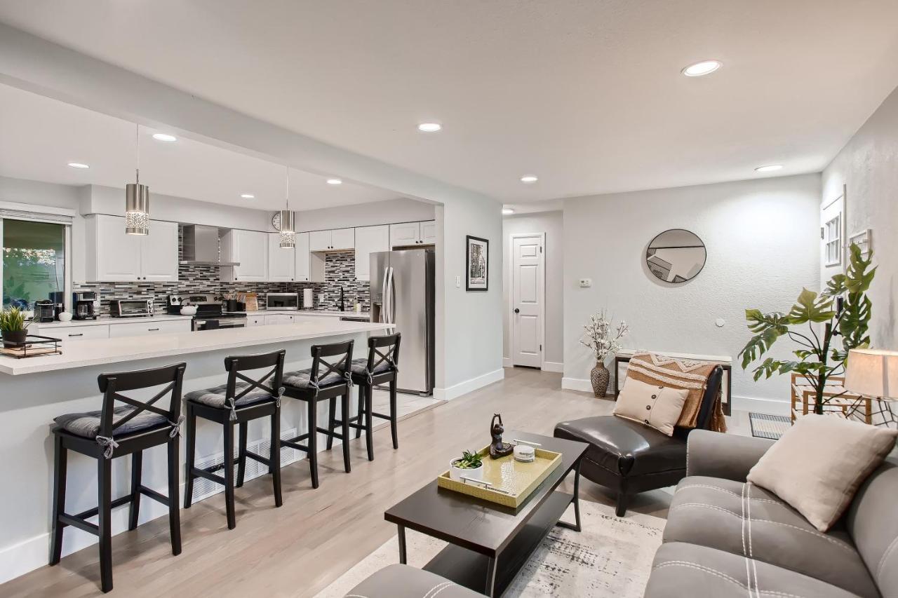 Peaceful Downtown Denver Retreat: 4BR Comfort Arvada Exterior photo